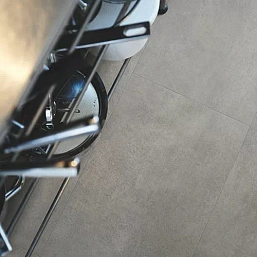 Фото - Виниловая плитка Pergo Optimum Tile Click Бетон светлый