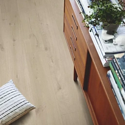 Фото - Виниловая плитка Pergo Optimum Modern plank Click Дуб песочный